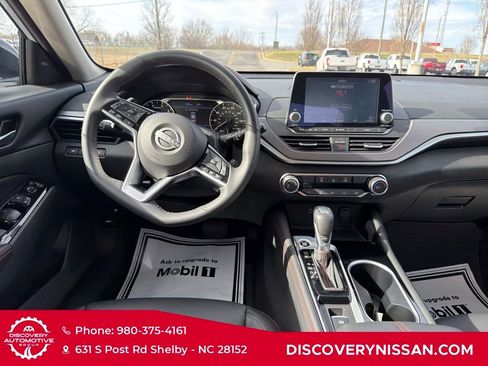 Certified 2025 Nissan Altima 2.5 SR image 32