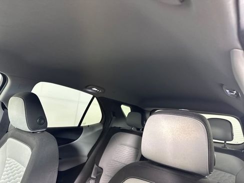 Used 2019 Chevrolet Equinox LS w/ LS Convenience Package image 19