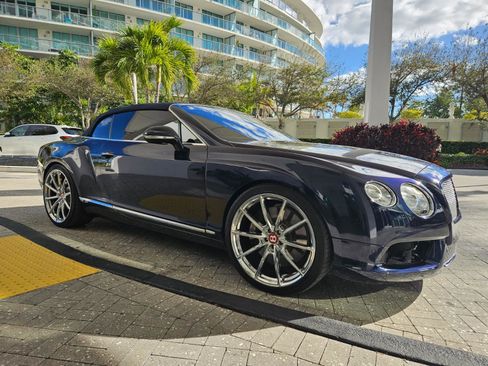 Used 2014 Bentley Continental GT image 34