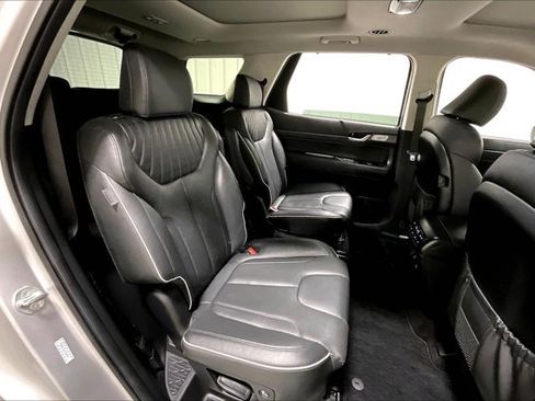 Used 2024 Hyundai Palisade Limited AWD/4WD image 27