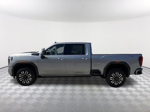 New 2026 GMC Sierra 2500 Denali Ultimate w/ Max Trailering Package image 9