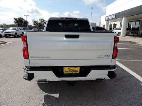 Certified 2019 Chevrolet Silverado 1500 High Country w/ Safety Package II AWD/4WD image 6