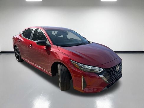 Used 2024 Nissan Sentra SR w/ Lighting Package image 2