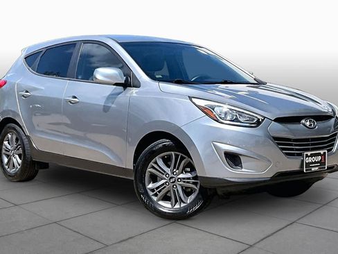 Used 2015 Hyundai Tucson GLS w/ Option Group 02 FWD image 3