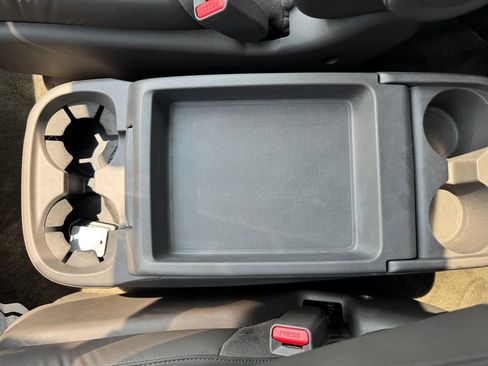 Used 2015 Honda Odyssey EX-L image 28