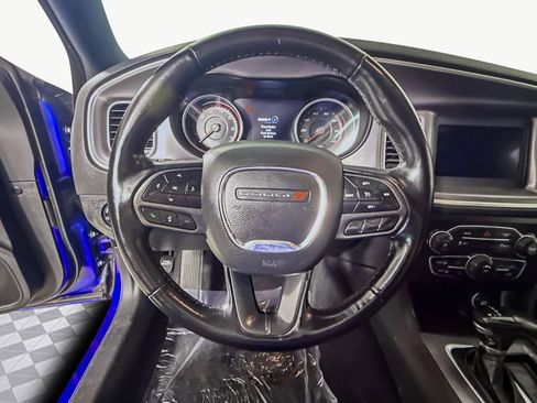 Used 2022 Dodge Charger SXT w/ Leather Interior Group image 13