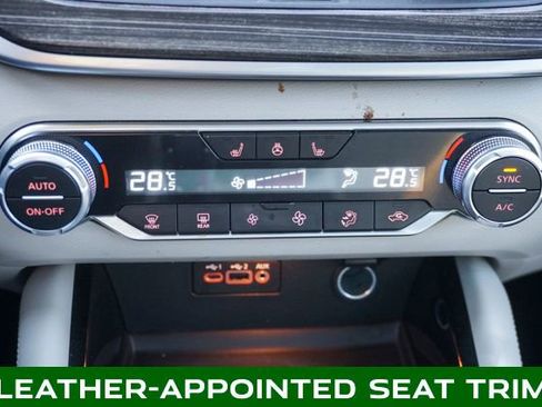 Used 2022 Nissan Altima 2.5 Platinum image 18