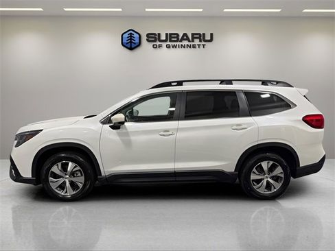 Certified 2024 Subaru Ascent Premium w/ Convenience Package image 2