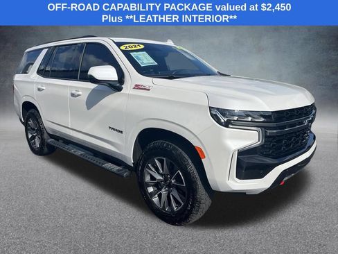 Used 2021 Chevrolet Tahoe Z71 w/ Luxury Package AWD/4WD image 4