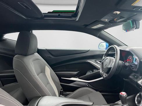 Used 2018 Chevrolet Camaro SS RWD image 27