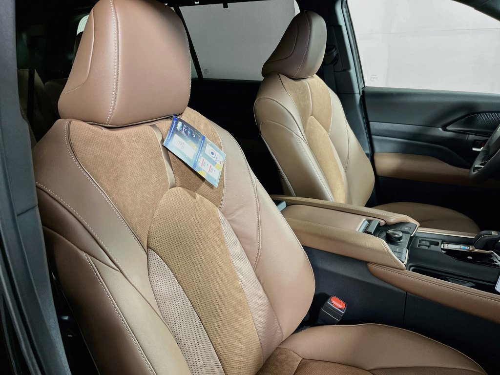 New 2026 Toyota Grand Highlander AWD Hybrid image 27