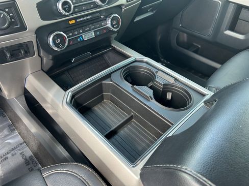 Used 2022 Ford F350 Lariat w/ Lariat Ultimate Package AWD/4WD image 20