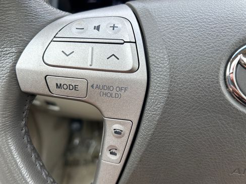 Used 2008 Toyota Camry Hybrid FWD image 21