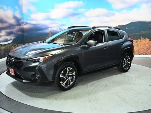Used 2025 Subaru Crosstrek 2.0i Premium image 4