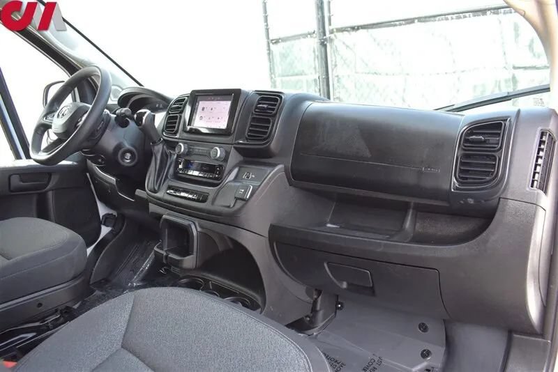Used 2025 RAM ProMaster 2500 w/ U-Haul Equipment Group FWD image 11