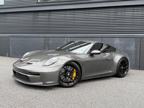 Certified 2022 Porsche 911 GT3 RWD image 1