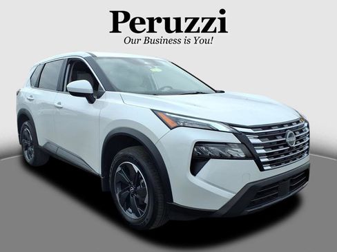 Certified 2025 Nissan Rogue SV image 1