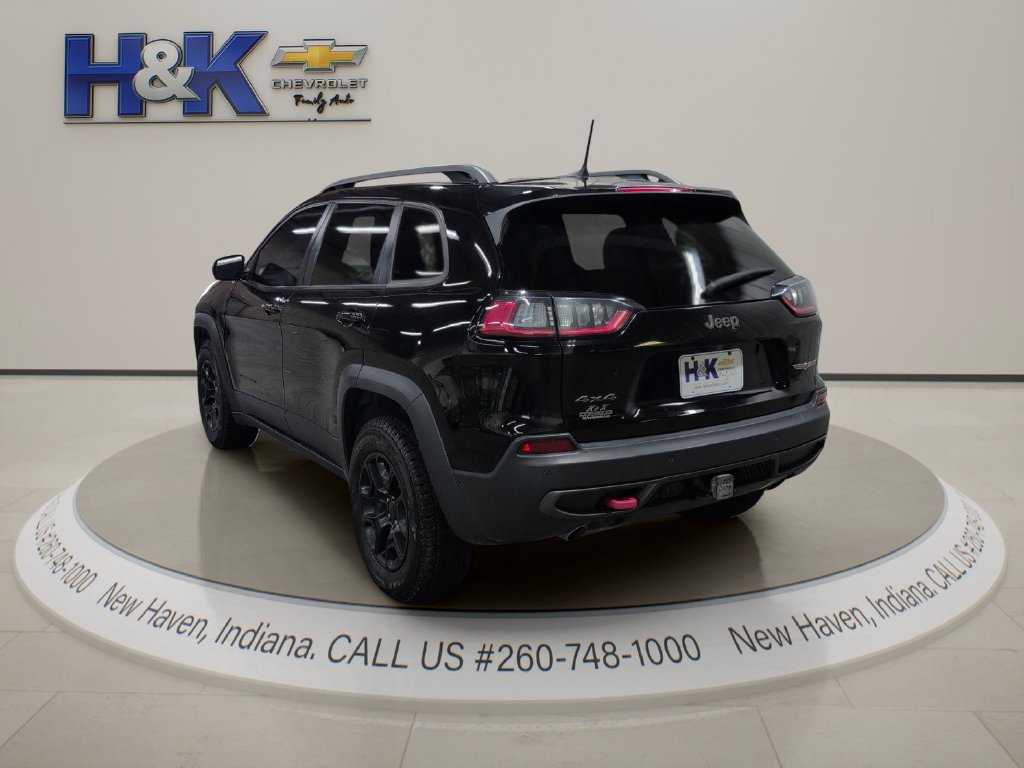 Used 2019 Jeep Cherokee Trailhawk AWD/4WD image 4