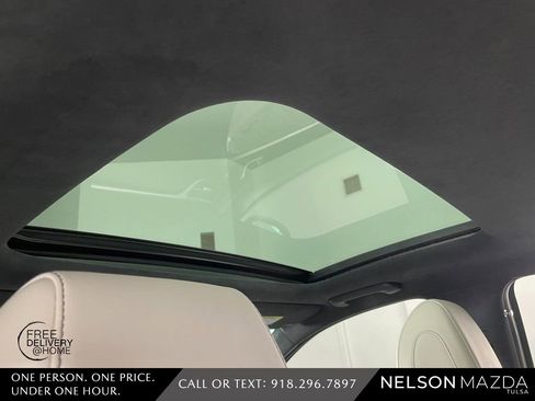 Used 2024 Genesis G70 3.3T Advanced w/ Sport Prestige Package image 38