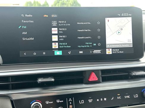 Used 2025 Kia Sorento SX Prestige image 12