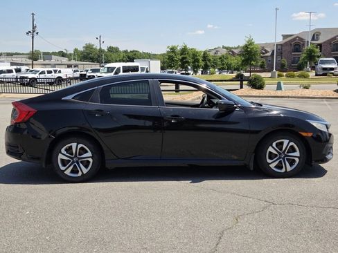 Used 2017 Honda Civic LX image 6