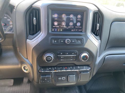 Used 2024 Chevrolet Silverado 1500 Custom Trail Boss w/ LPO, Dark Essentials Package AWD/4WD image 22