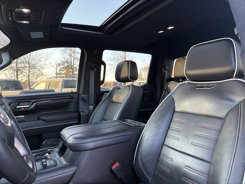 Used 2023 GMC Sierra 1500 AT4X image 29