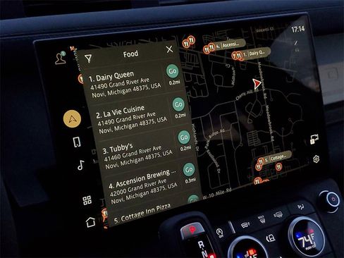 New 2026 Land Rover Defender 110 S image 21