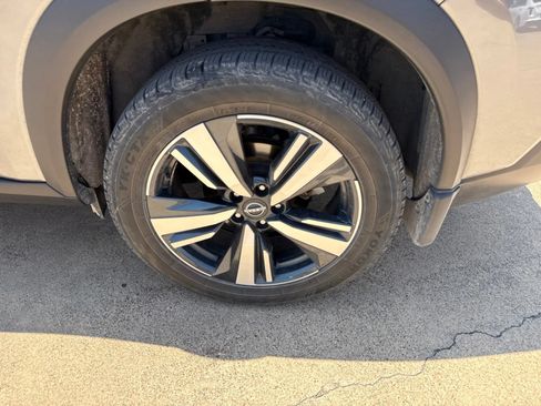 Used 2022 Nissan Rogue SL FWD image 10