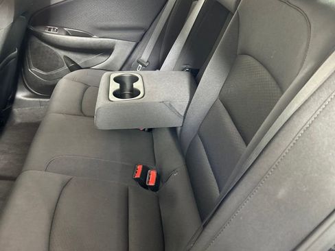 Used 2023 Chevrolet Malibu LT image 17