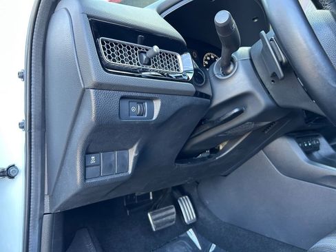 Used 2025 Honda Civic Sport image 19