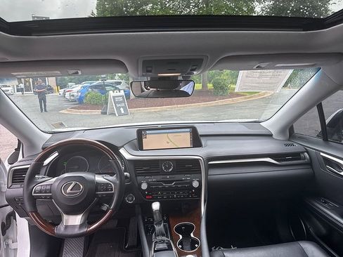 Used 2019 Lexus RX 350 FWD w/ Navigation Package image 24