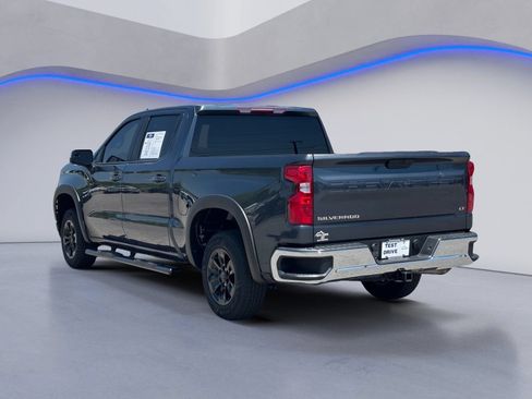 Used 2022 Chevrolet Silverado 1500 LT RWD image 7