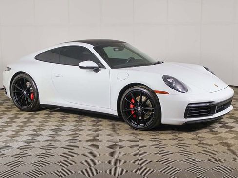 Used 2024 Porsche 911 Carrera S RWD image 2