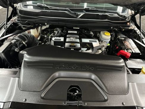 Used 2022 RAM 2500 Laramie AWD/4WD image 36