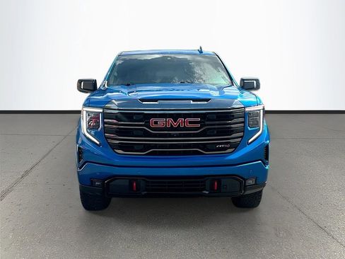 Used 2023 GMC Sierra 1500 AT4 w/ Technology Package AWD/4WD image 2