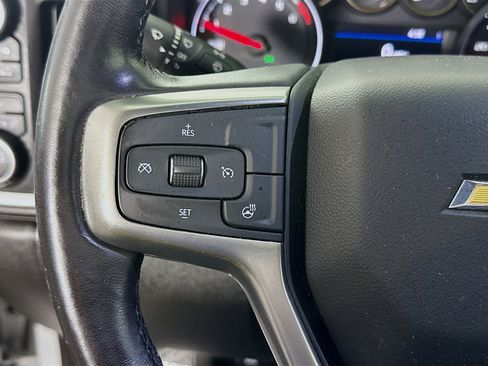 Used 2021 Chevrolet Silverado 1500 LT AWD/4WD image 14