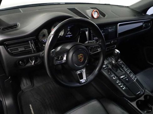 Used 2020 Porsche Macan GTS AWD/4WD image 4