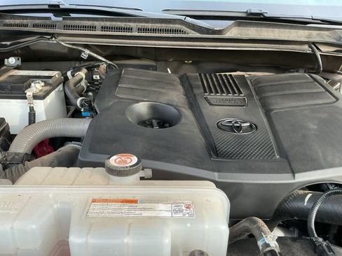 Used 2024 Toyota Tundra SR5 w/ SR5 Convenience Package image 12