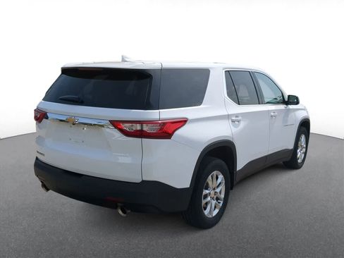 Used 2019 Chevrolet Traverse LS FWD image 8