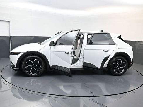 Certified 2023 Hyundai Ioniq 5 SEL image 32