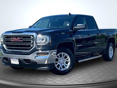 Used 2017 GMC Sierra 1500 SLE w/ SLE Value Package