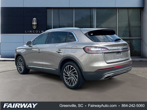 Used 2020 Lincoln Nautilus Reserve FWD image 3
