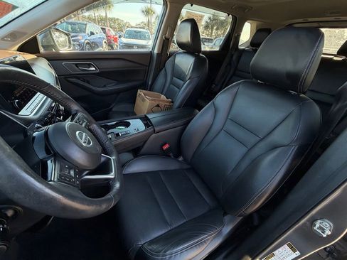 Certified 2021 Nissan Rogue SL w/ Premium Package image 11