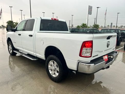 Used 2024 RAM 2500 Big Horn AWD/4WD image 4
