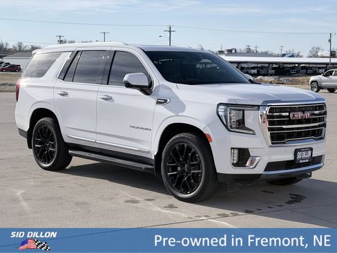 Certified 2023 GMC Yukon SLT w/ SLT Premium Package image 2