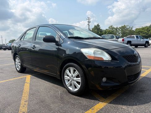 Used 2009 Toyota Yaris Sedan w/ PWR Pkg w/Alloy Wheels FWD image 4