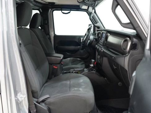Used 2020 Jeep Wrangler Unlimited Sport S image 36