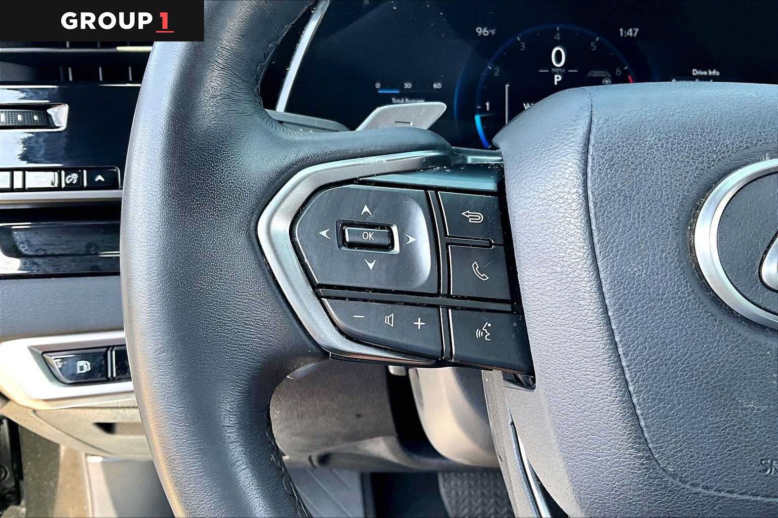 Used 2025 Lexus RX 350 FWD w/ Technology Package image 21