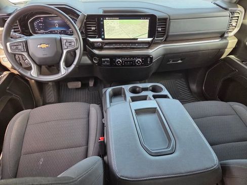 Certified 2025 Chevrolet Silverado 1500 LT image 16